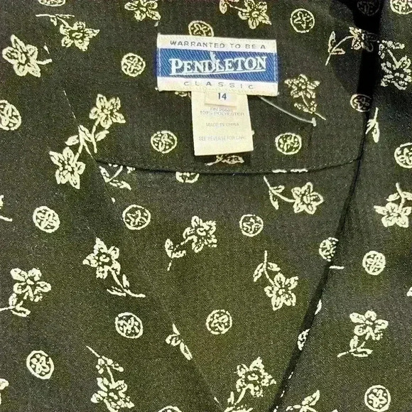 Pendleton Womens top size 14 Tall Floral button front black career lightweight - Picture 1 of 2